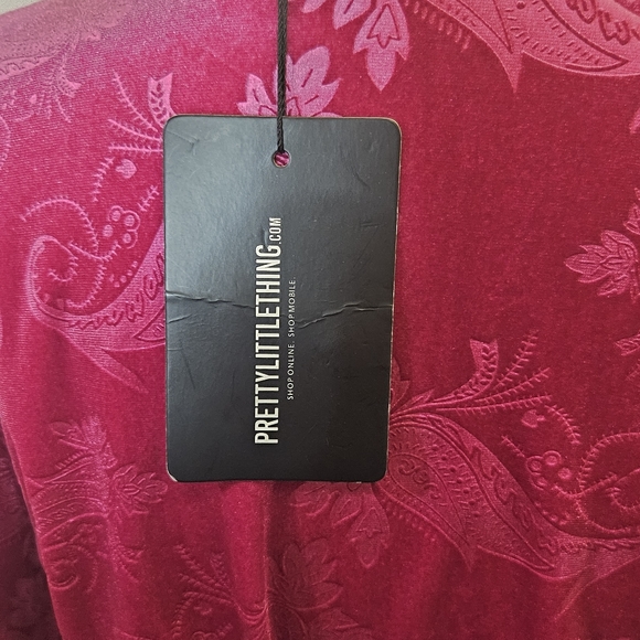 PrettyLittleThing Hot Pink Embossed Velvet Tie Bodycon Wrap Dress,Size6,NWT - Picture 15 of 16